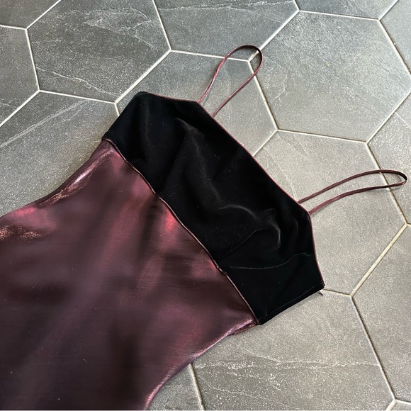 VTG 90s Dark Red Metallic & Velvet Empire Waist Formal Prom Princess Dress Gown - Picture 9 of 13
